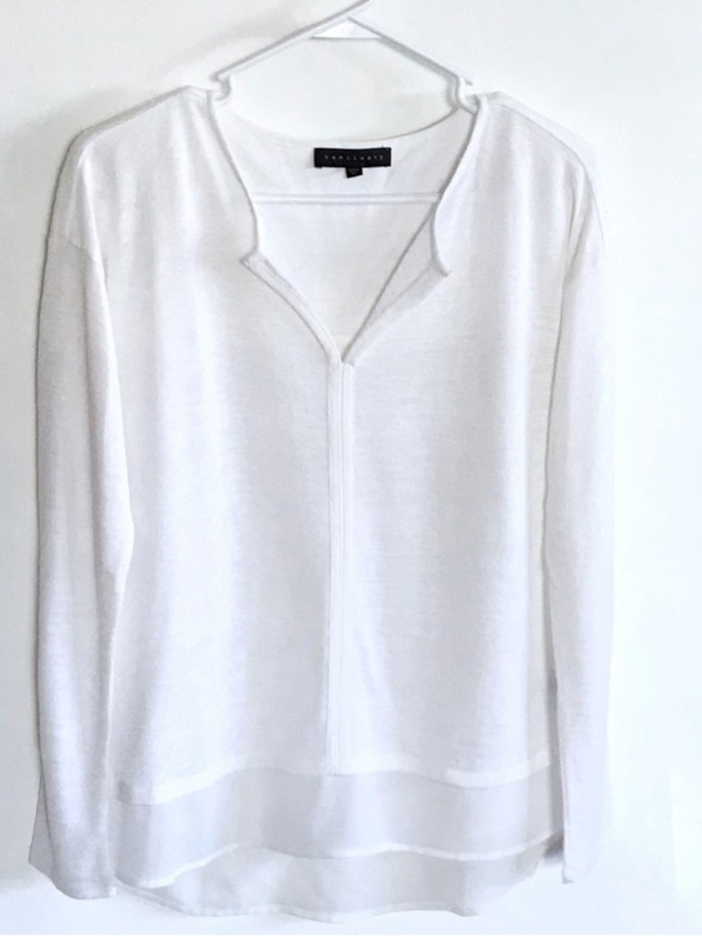 Sanctuary White Scoop-Neck Lightweight Pullover